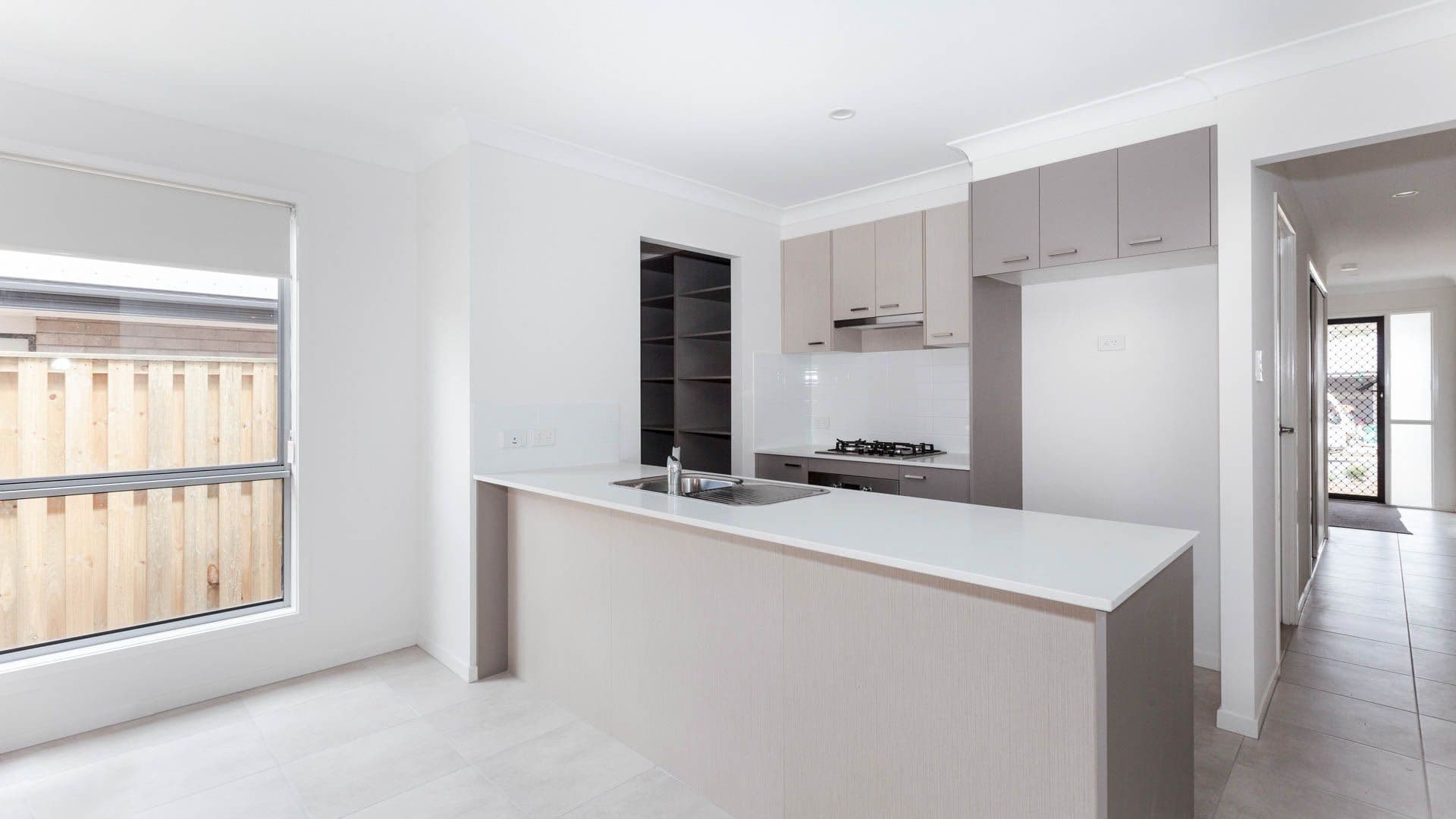 105 Mount Huntley Street, Park Ridge QLD 4125, Park Ridge - Thumbnail 3