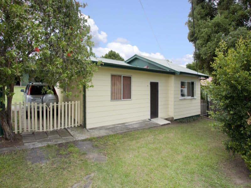 18 Brinawarr Street, BOMADERRY NSW 2541, Bomaderry - Image 1