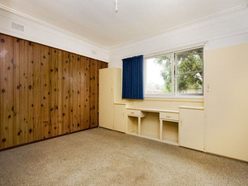 18 Brinawarr Street, BOMADERRY NSW 2541, Bomaderry - Thumbnail 5