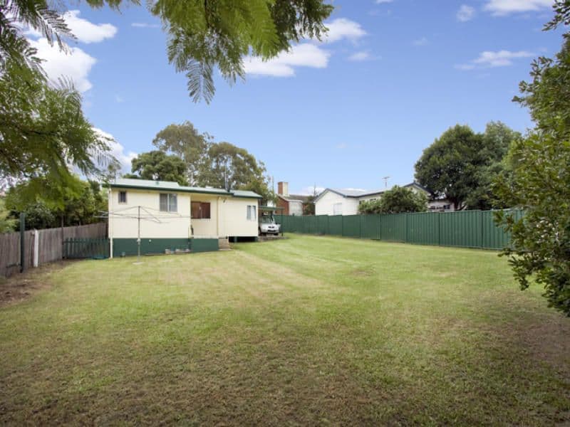 18 Brinawarr Street, BOMADERRY NSW 2541, Bomaderry - Thumbnail 6