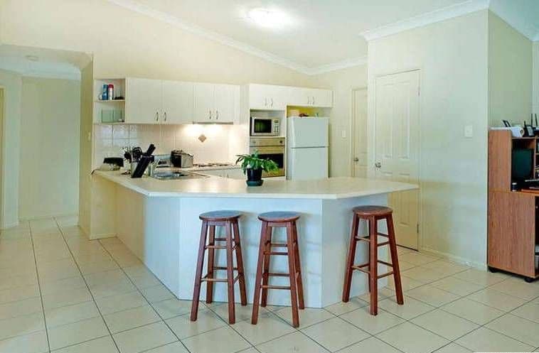 10 Kaizlee Crescent, UPPER COOMERA QLD 4209, Upper Coomera - Thumbnail 6
