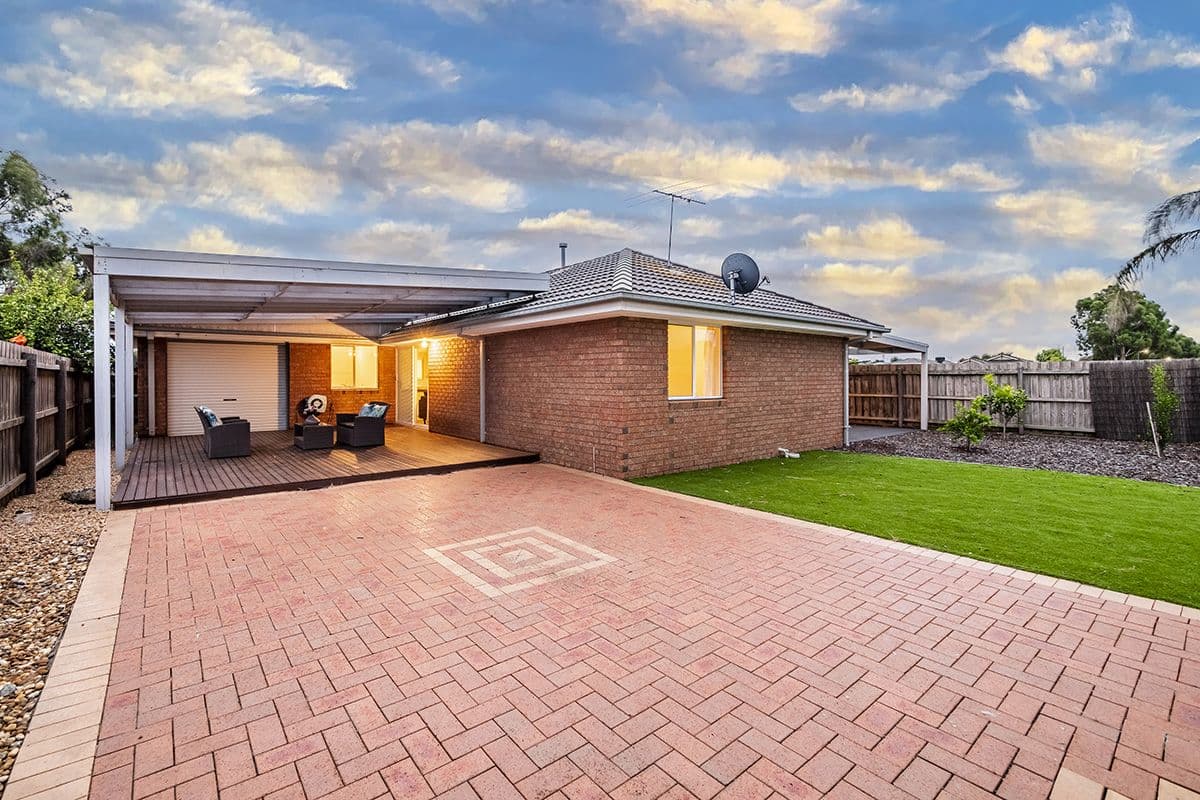 25 Ovata Place, Cranbourne West VIC 3977, Cranbourne West - Image 1