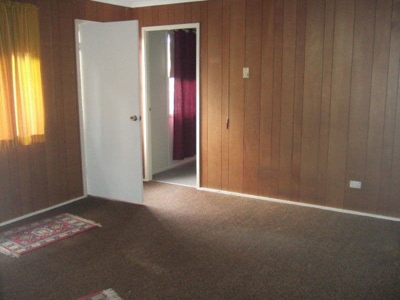 350 Cobalt Street, BROKEN HILL NSW 2880, Broken Hill - Thumbnail 3