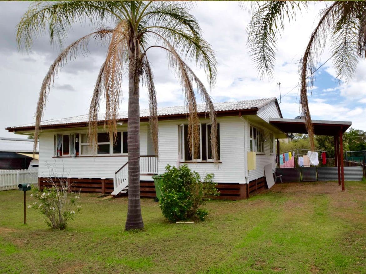 12 Pryde Street, Esk QLD 4312, Esk - Image 1