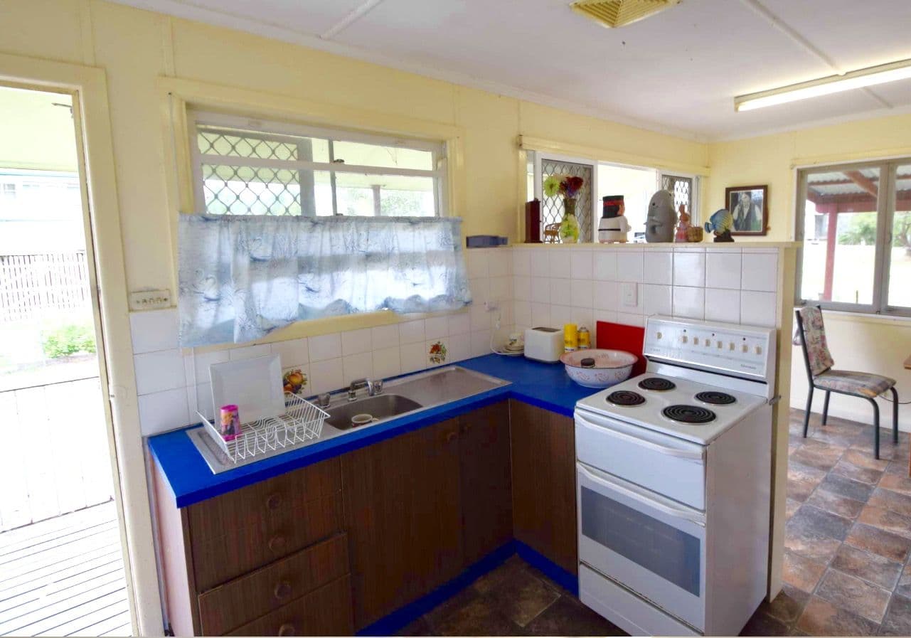 12 Pryde Street, Esk QLD 4312, Esk - Thumbnail 7