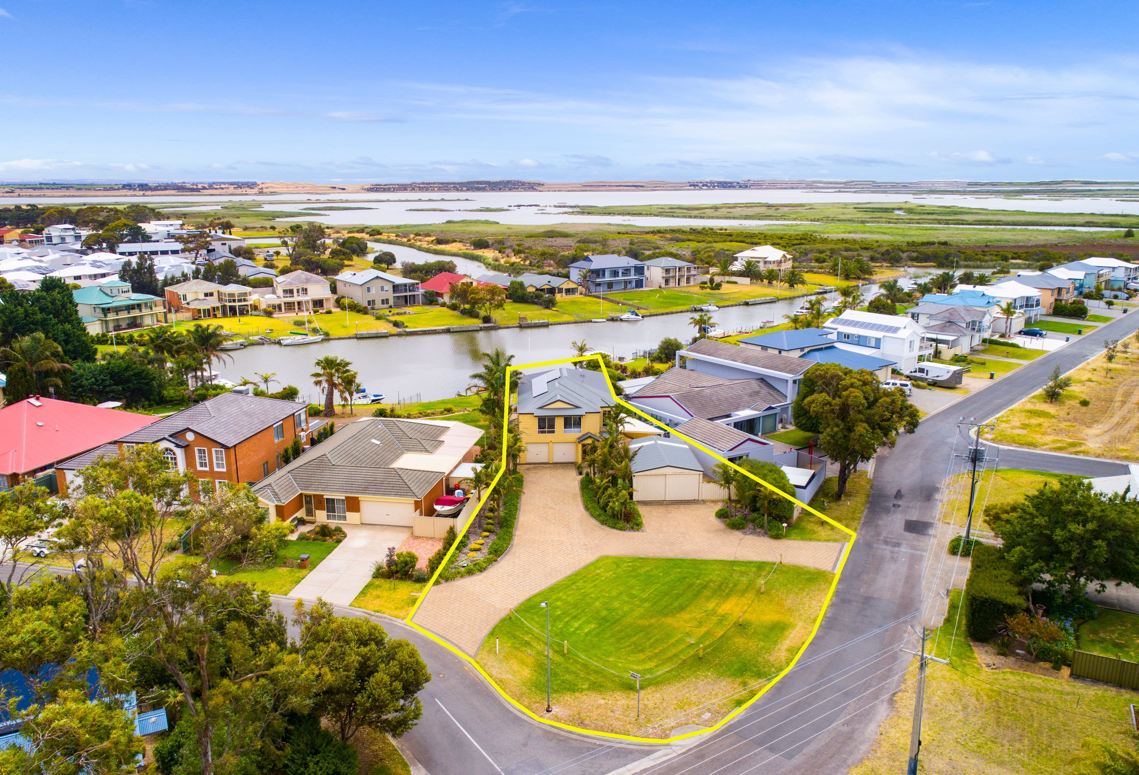 22 Daniel Avenue, Goolwa North SA 5214, Goolwa North - Image 1