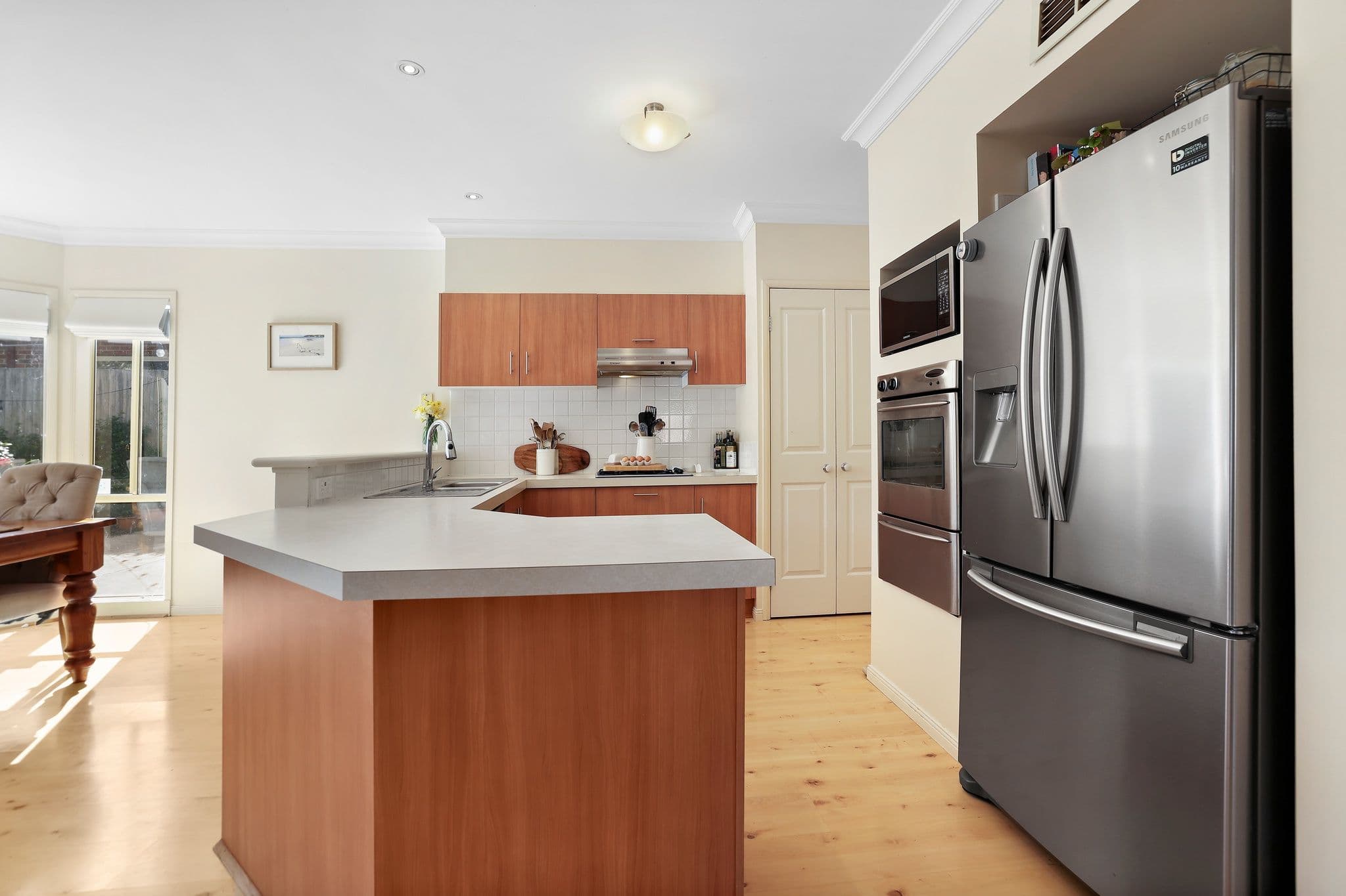 16 Renton Court, Sunbury VIC 3429, Sunbury - Thumbnail 3