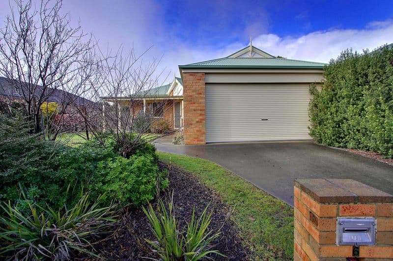 6 Botany Walk, MORNINGTON VIC 3931, Mornington - Thumbnail 2