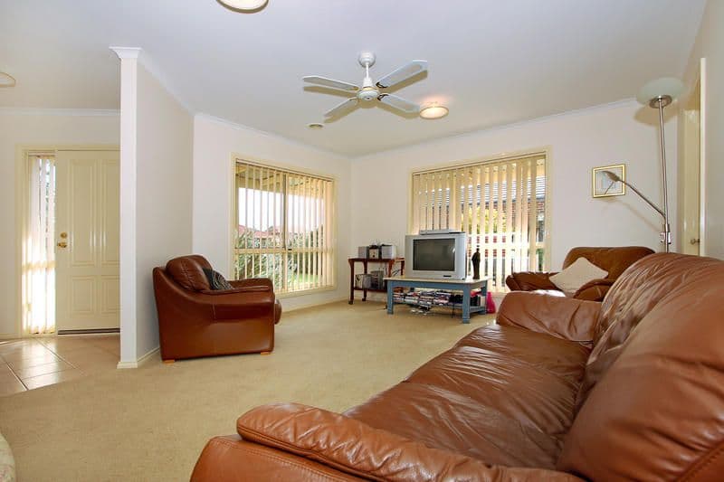 6 Botany Walk, MORNINGTON VIC 3931, Mornington - Thumbnail 4