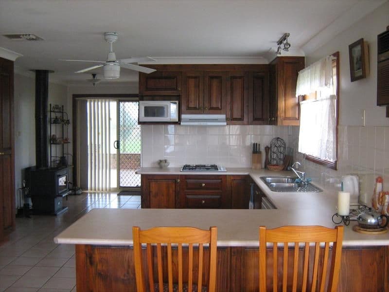 30 Kilmarnock Road, YOUNG NSW 2594, Young - Thumbnail 4