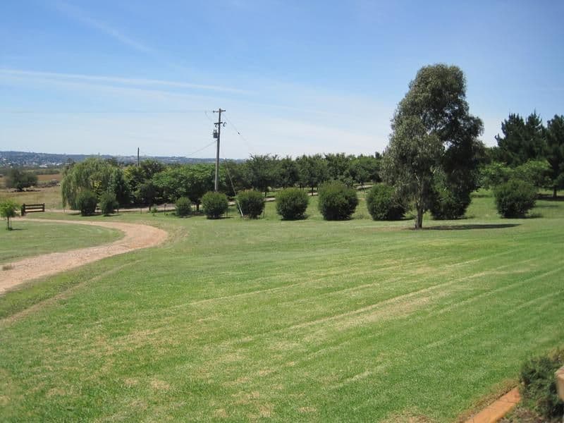 30 Kilmarnock Road, YOUNG NSW 2594, Young - Thumbnail 5