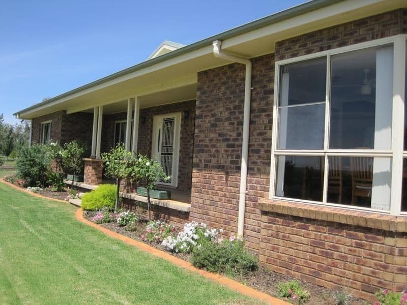 30 Kilmarnock Road, YOUNG NSW 2594, Young - Thumbnail 6