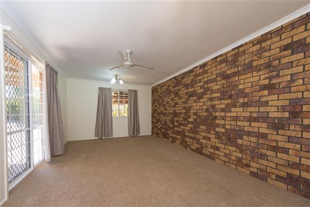 67 Gretel Drive, CLINTON QLD 4680, Clinton - Thumbnail 4