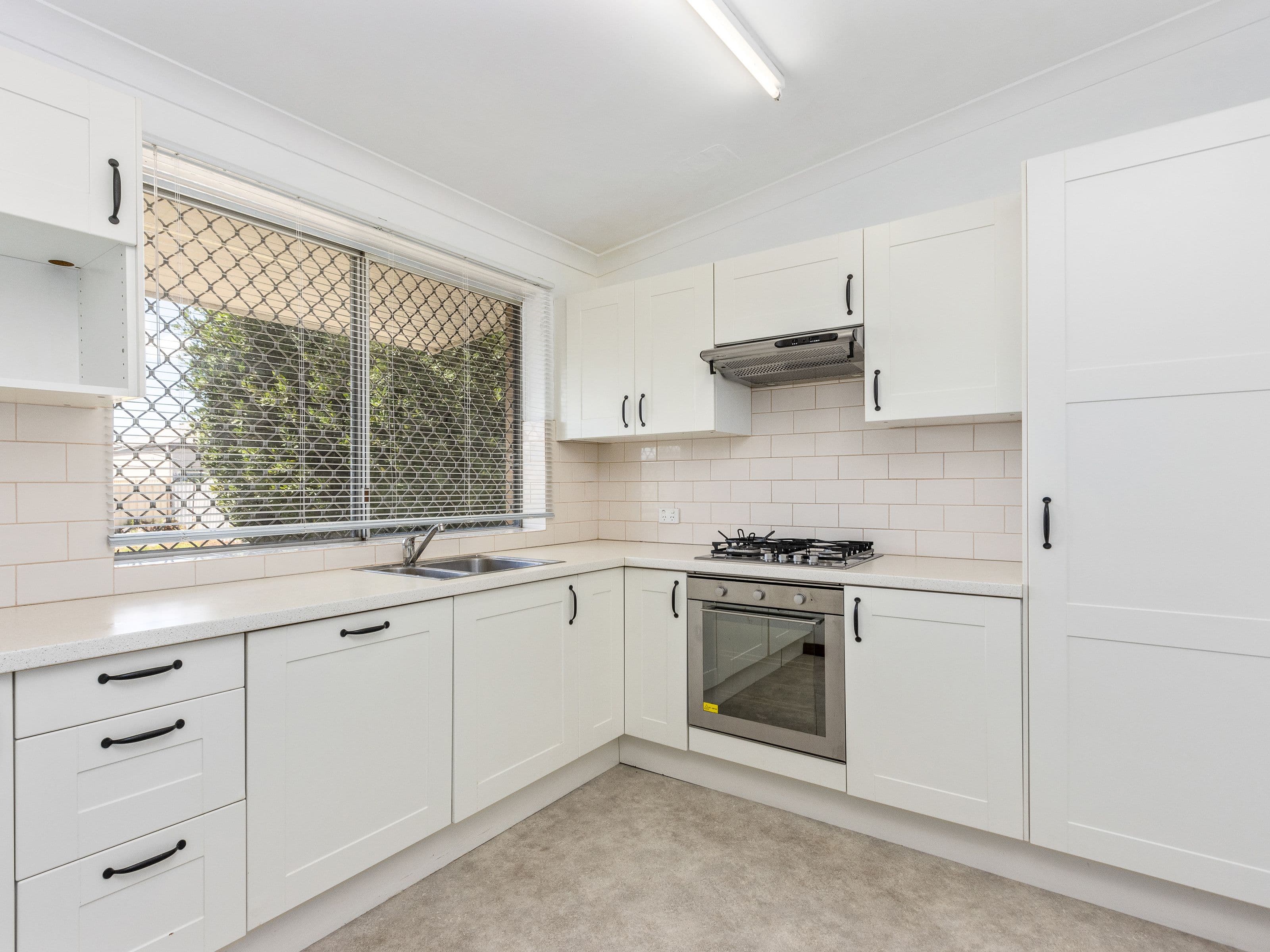 32 Bungaree Road, Wilson WA 6107, Wilson - Thumbnail 3