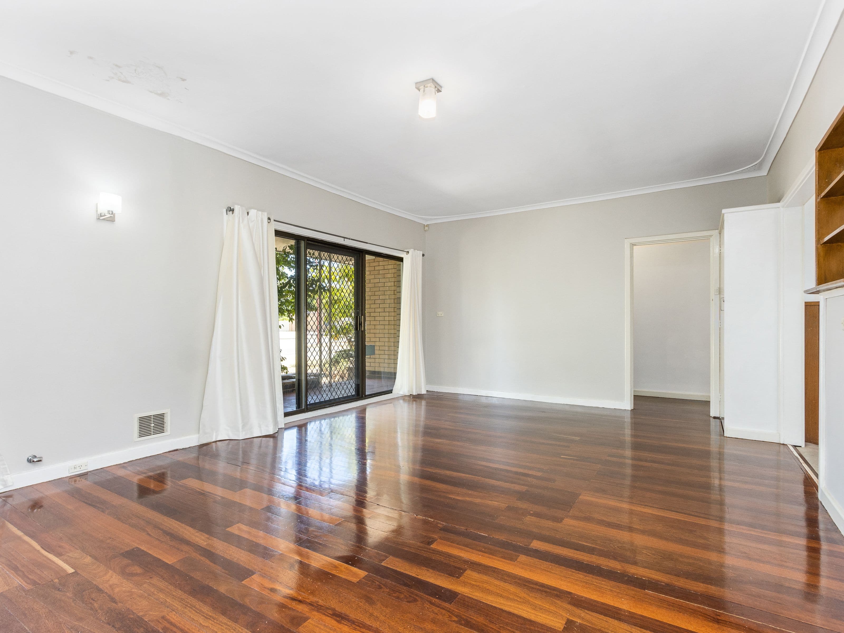 32 Bungaree Road, Wilson WA 6107, Wilson - Thumbnail 6