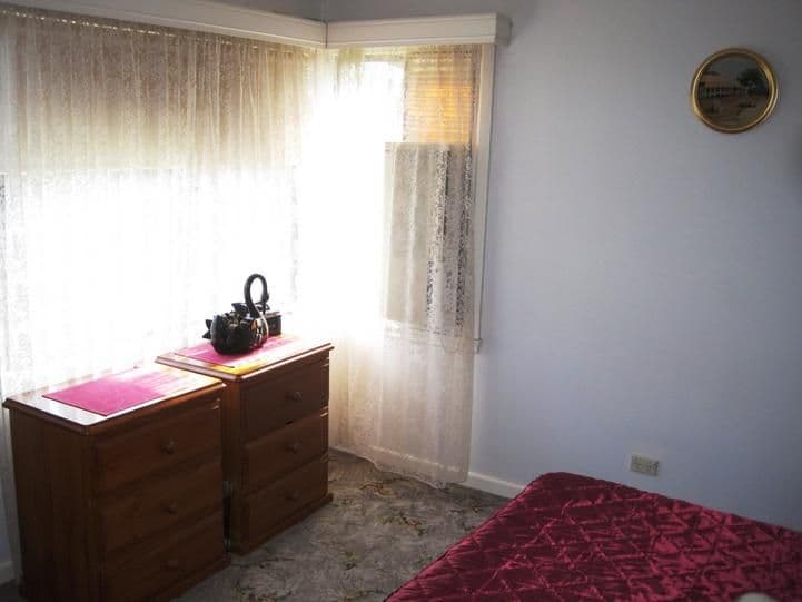 16 Taylor Road, YOUNG NSW 2594, Young - Thumbnail 8