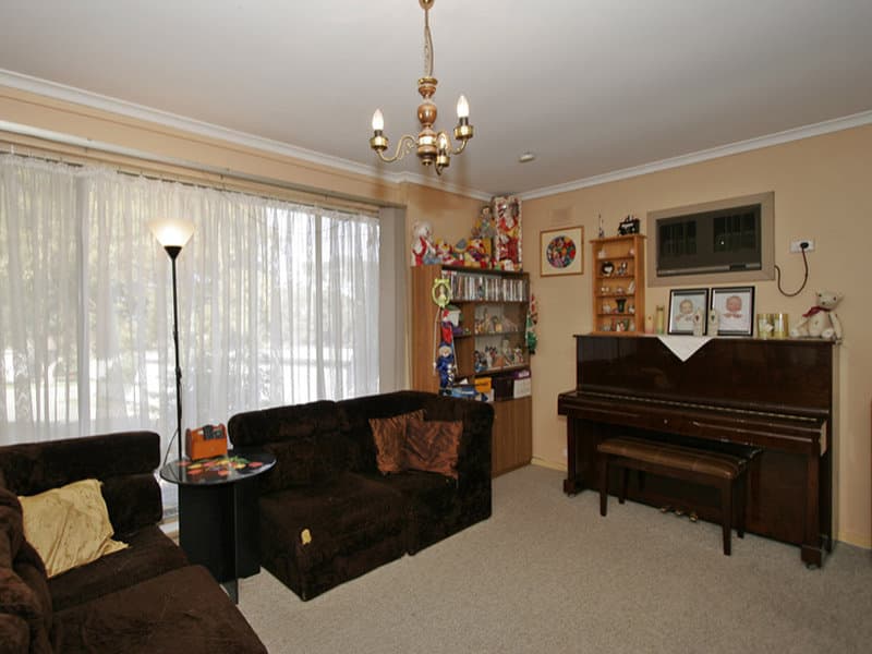 7 Sunglow Crescent, Hackham West - Thumbnail 4