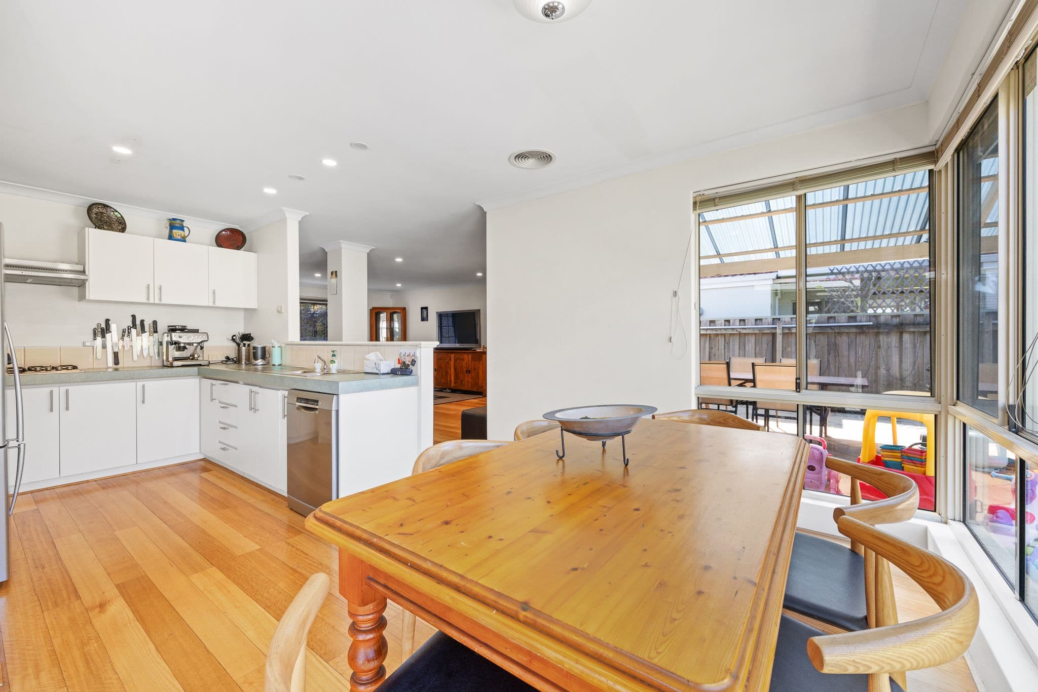 6 Loyalist Court, Ascot WA 6104, Ascot - Thumbnail 6