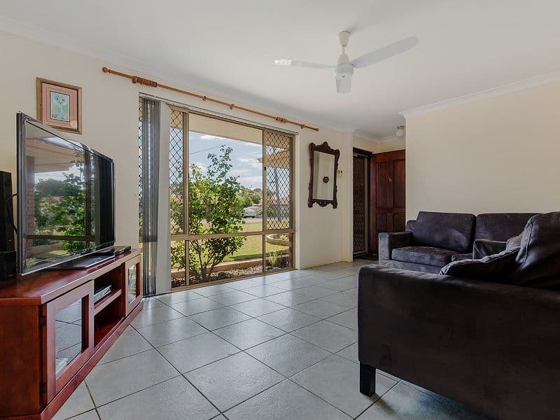 5 Beermullah Way, Waikiki WA 6169, Waikiki - Thumbnail 3