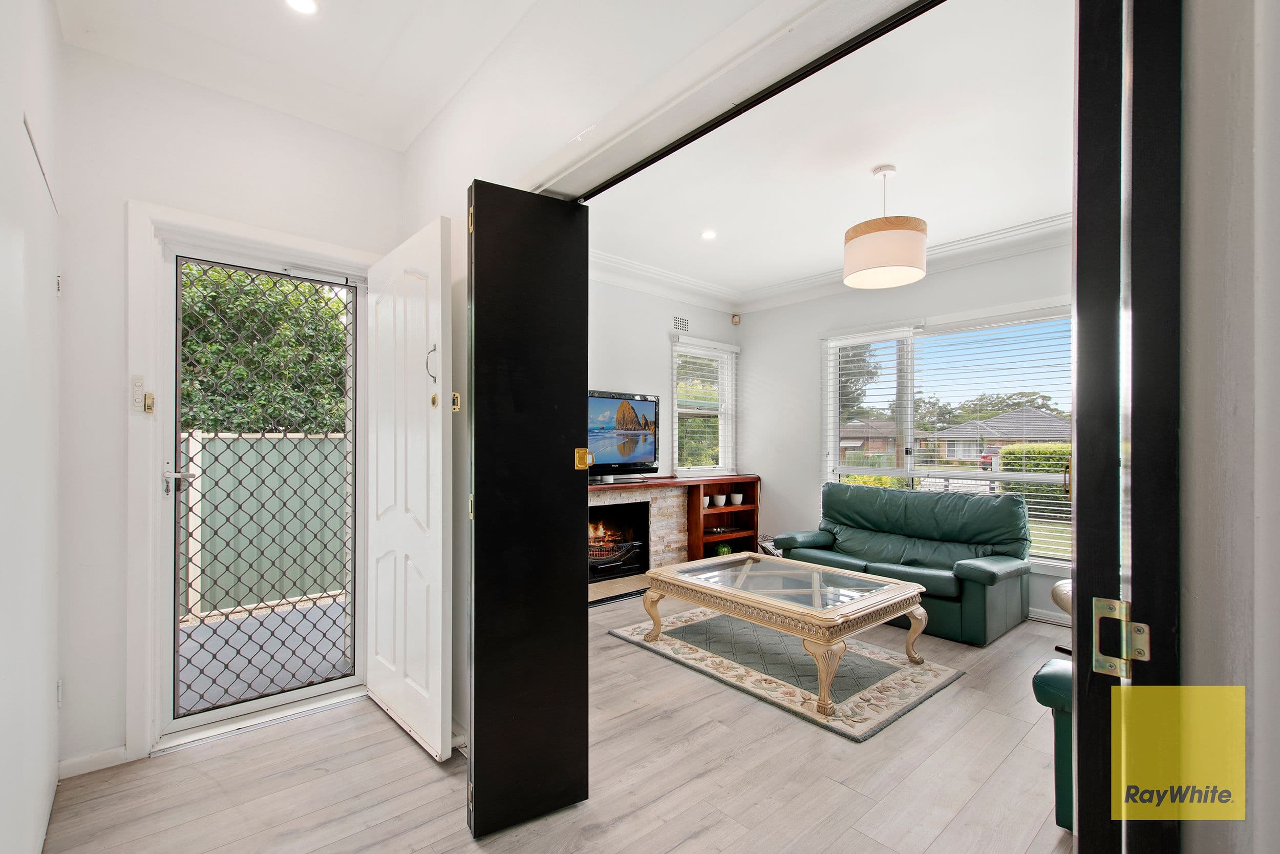 29 Trafalgar Avenue, Woy Woy NSW 2256, Woy Woy - Thumbnail 5