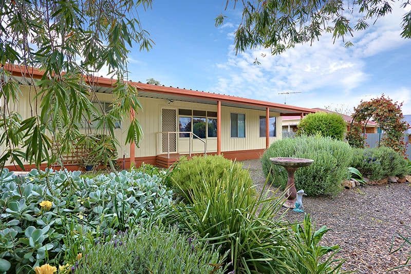 10 Strickland Street, Kapunda SA 5373, Kapunda - Image 1