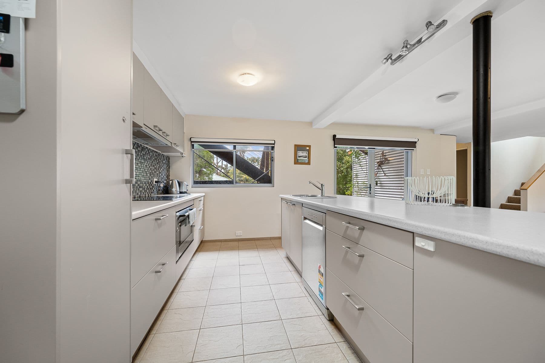 568 Cape Paterson Road, Cape Paterson VIC 3995, Cape Paterson - Thumbnail 6