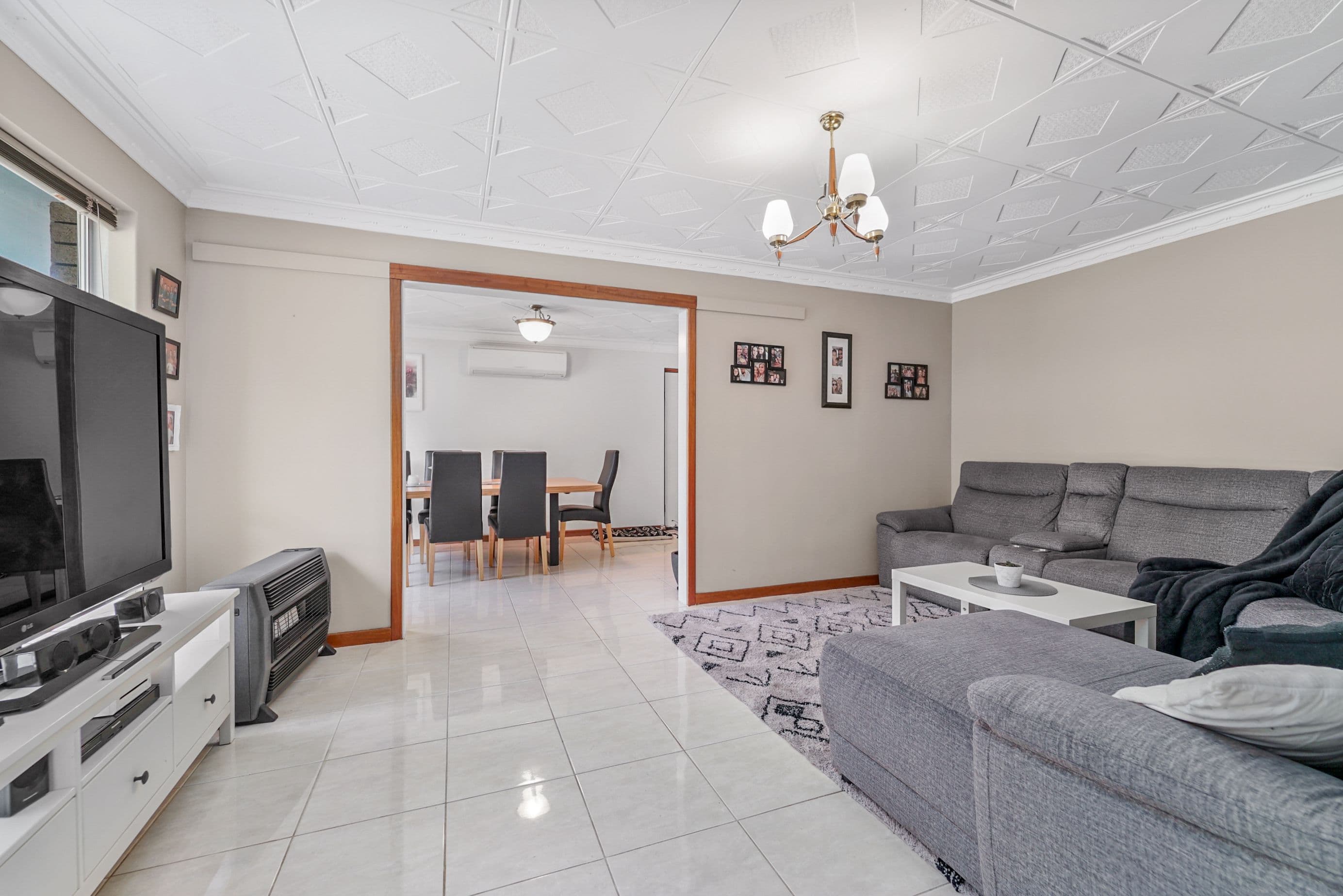 4 Coatelan Drive, Stirling WA 6021, Stirling - Thumbnail 3