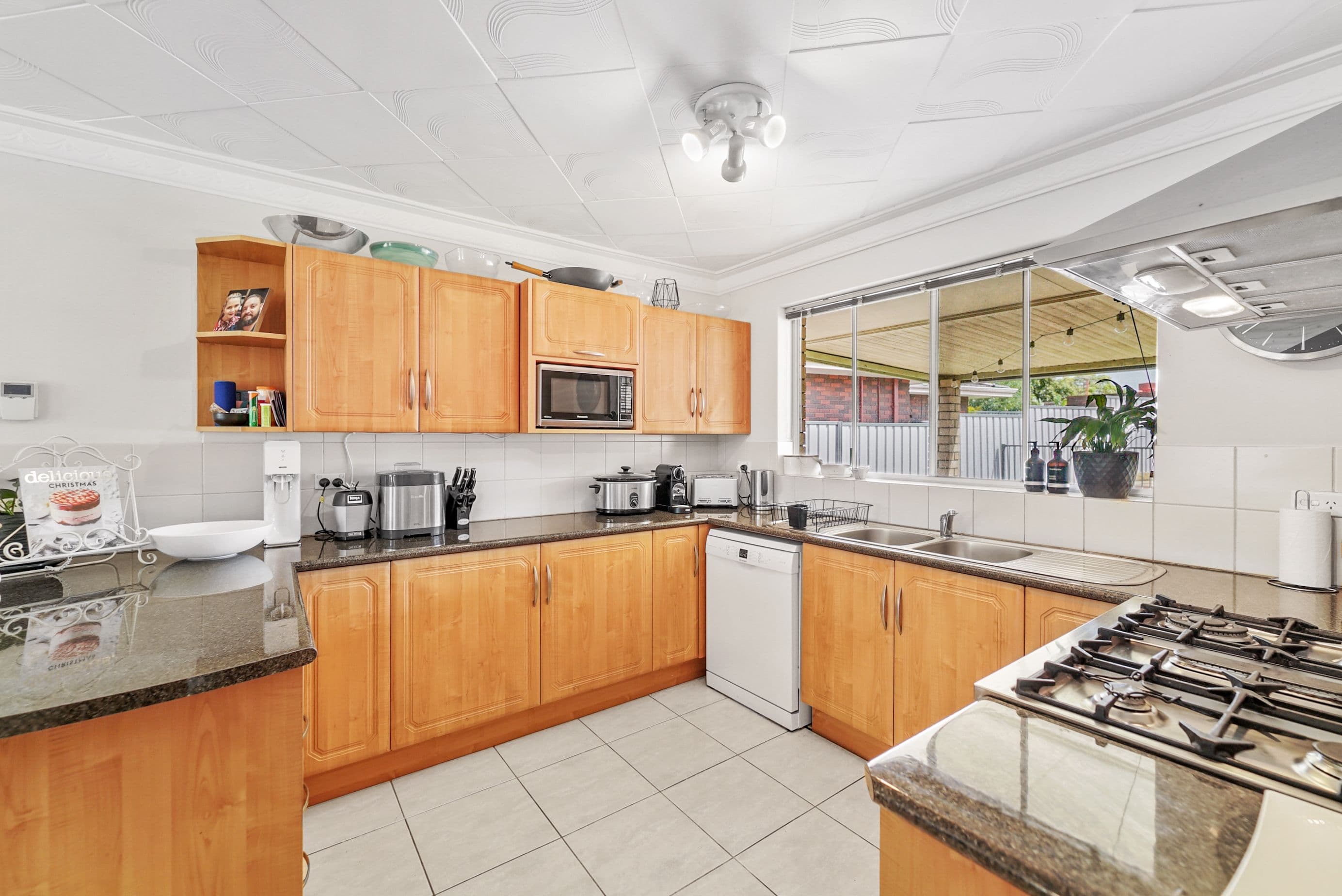 4 Coatelan Drive, Stirling WA 6021, Stirling - Thumbnail 7