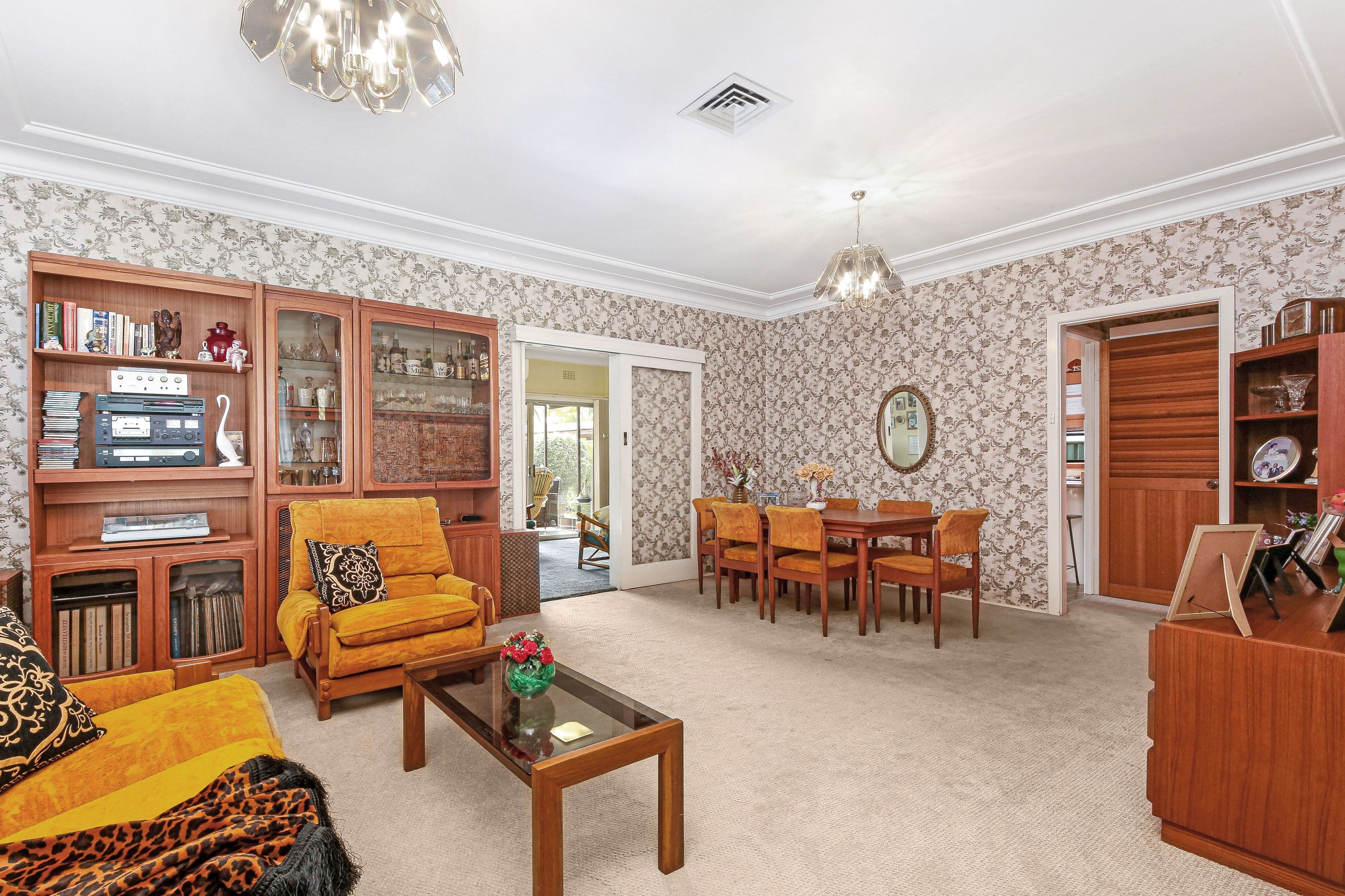 6 Penrose Avenue, Belmore NSW 2192, Belmore - Thumbnail 2