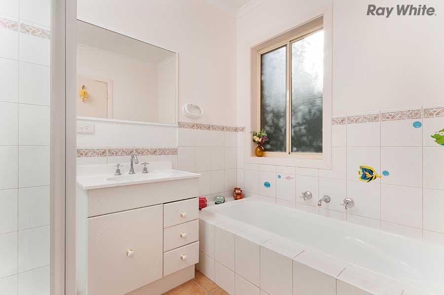 35 Pecks Road, Sydenham VIC 3037, Sydenham - Thumbnail 5