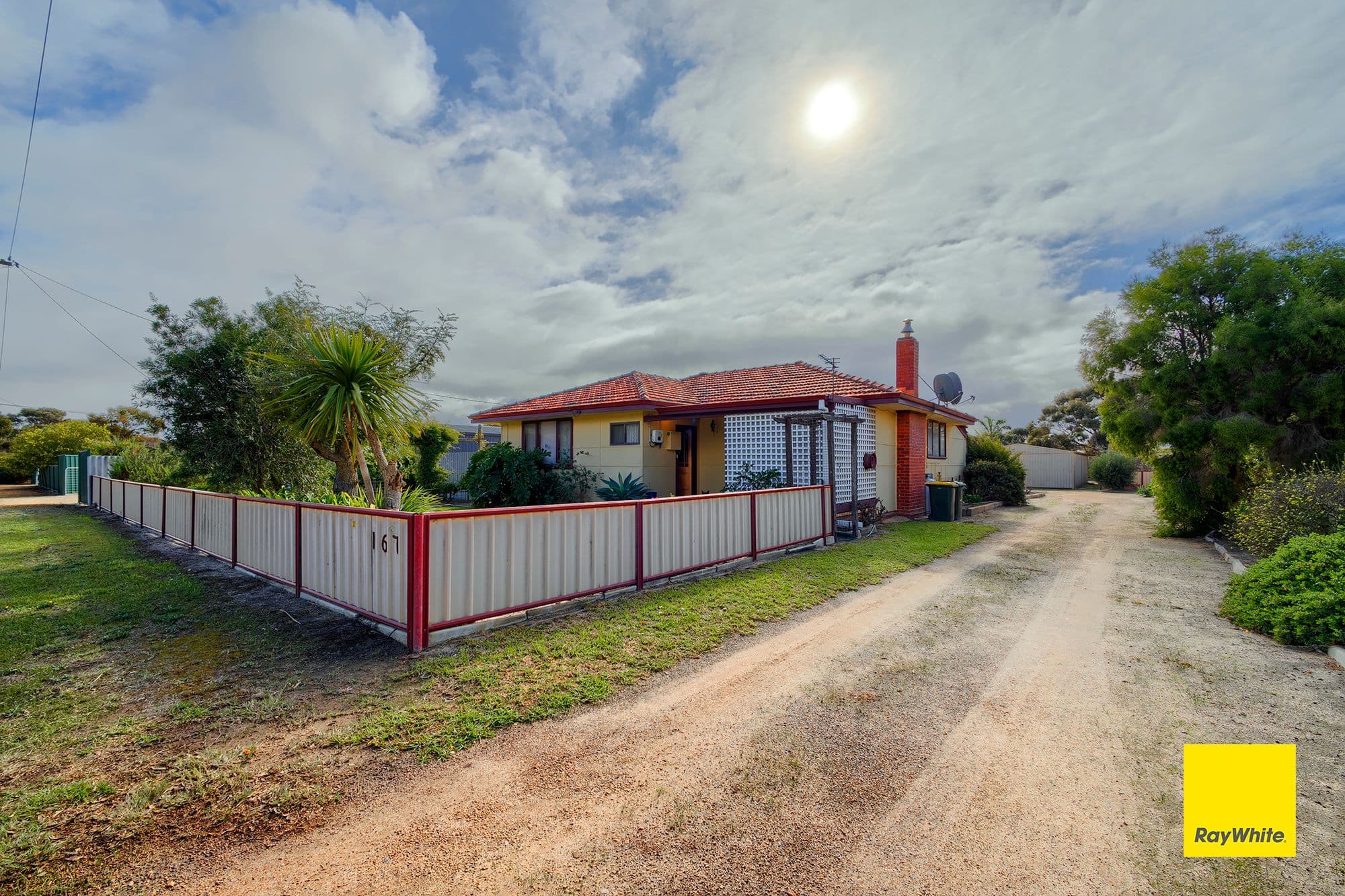32 Jaekel Street, Ongerup WA 6336, Ongerup - Thumbnail 3