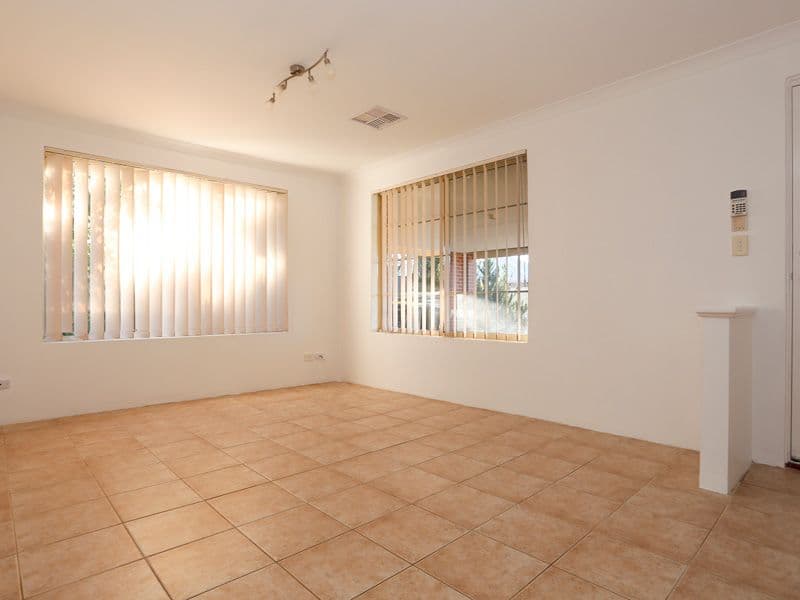 43 Bancombe Crescent, ELLENBROOK WA 6069, Ellenbrook - Thumbnail 4