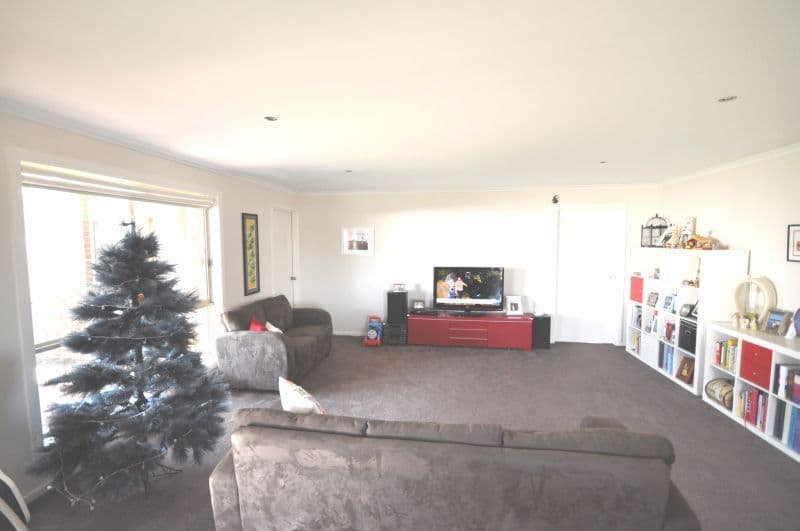 43 Moreillon Boulevard, BANNOCKBURN VIC 3331, Bannockburn - Thumbnail 4