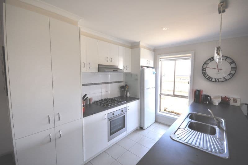 43 Moreillon Boulevard, BANNOCKBURN VIC 3331, Bannockburn - Thumbnail 5