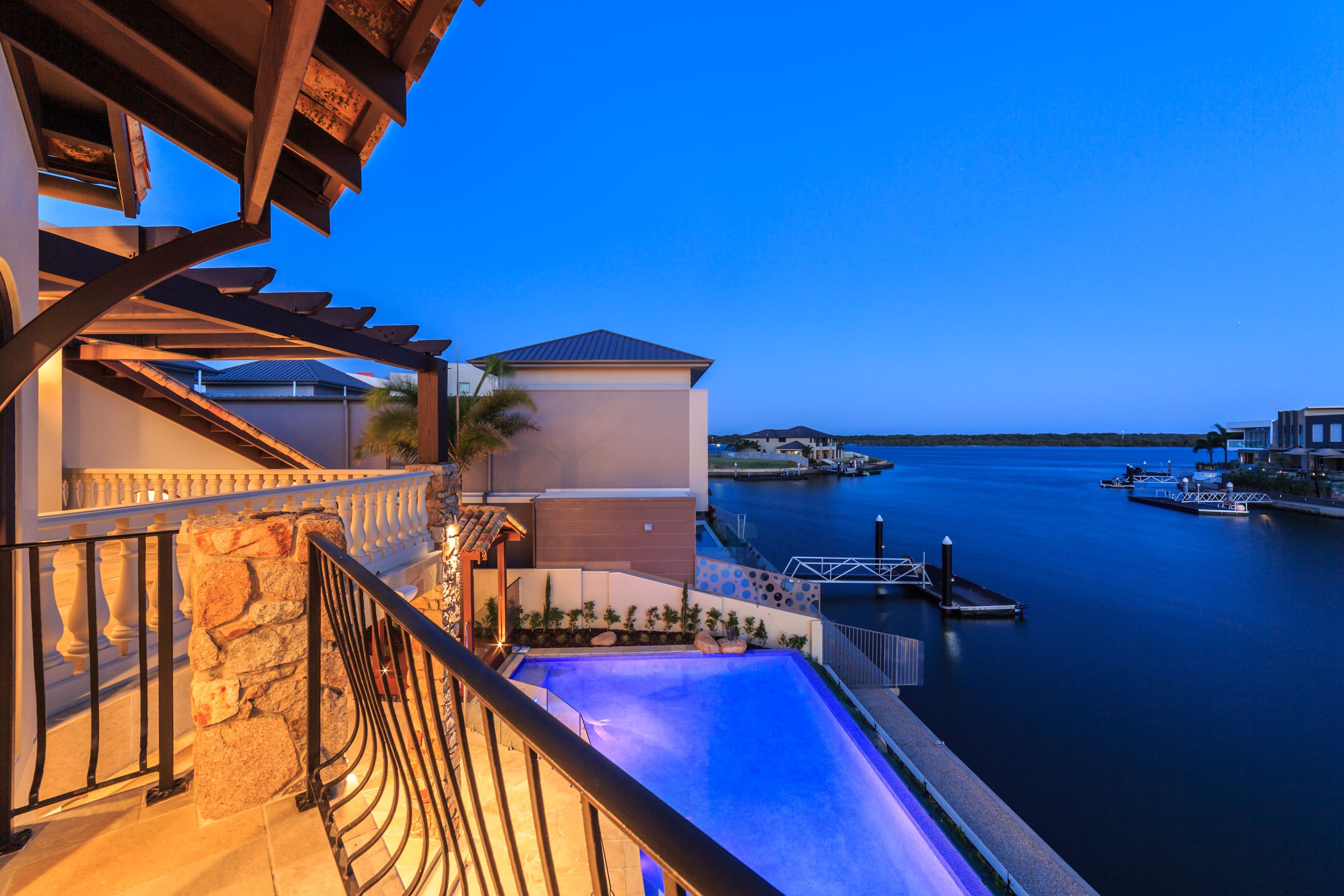 52 Royal Albert Crescent, Sovereign Islands QLD 4216, Sovereign Islands - Thumbnail 2
