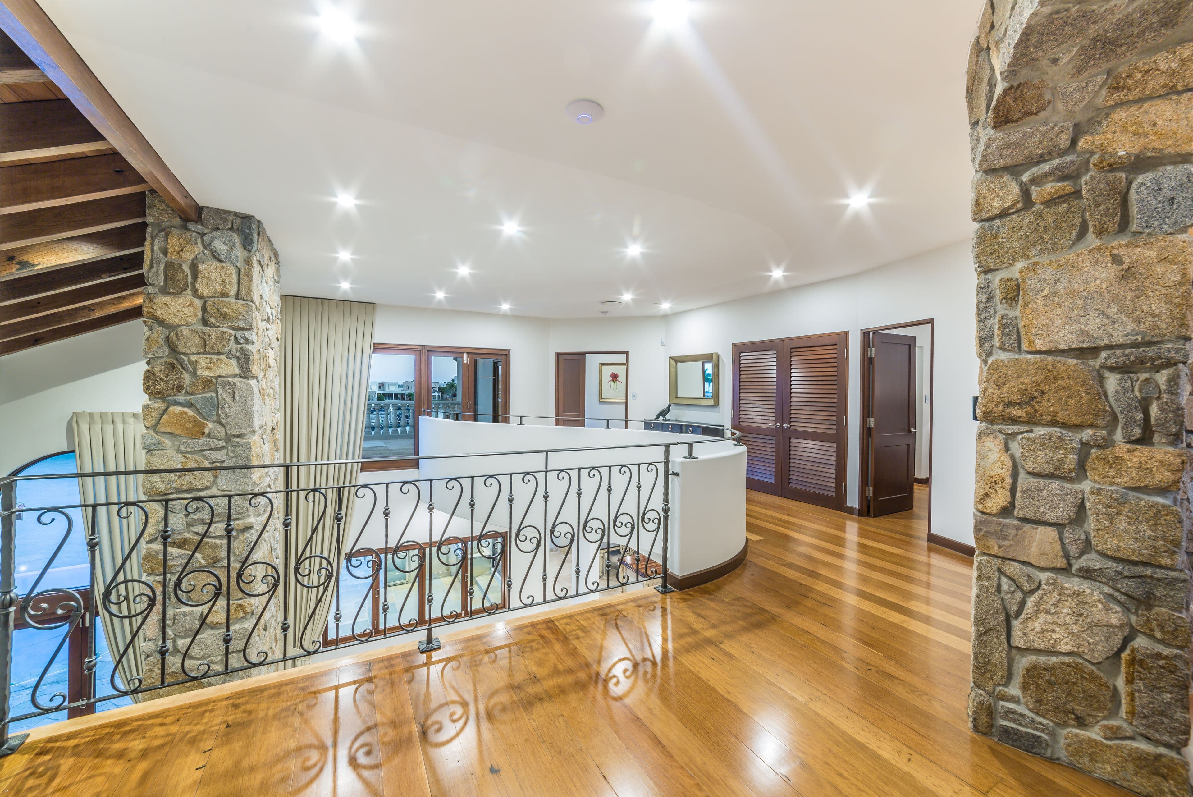 52 Royal Albert Crescent, Sovereign Islands QLD 4216, Sovereign Islands - Thumbnail 6