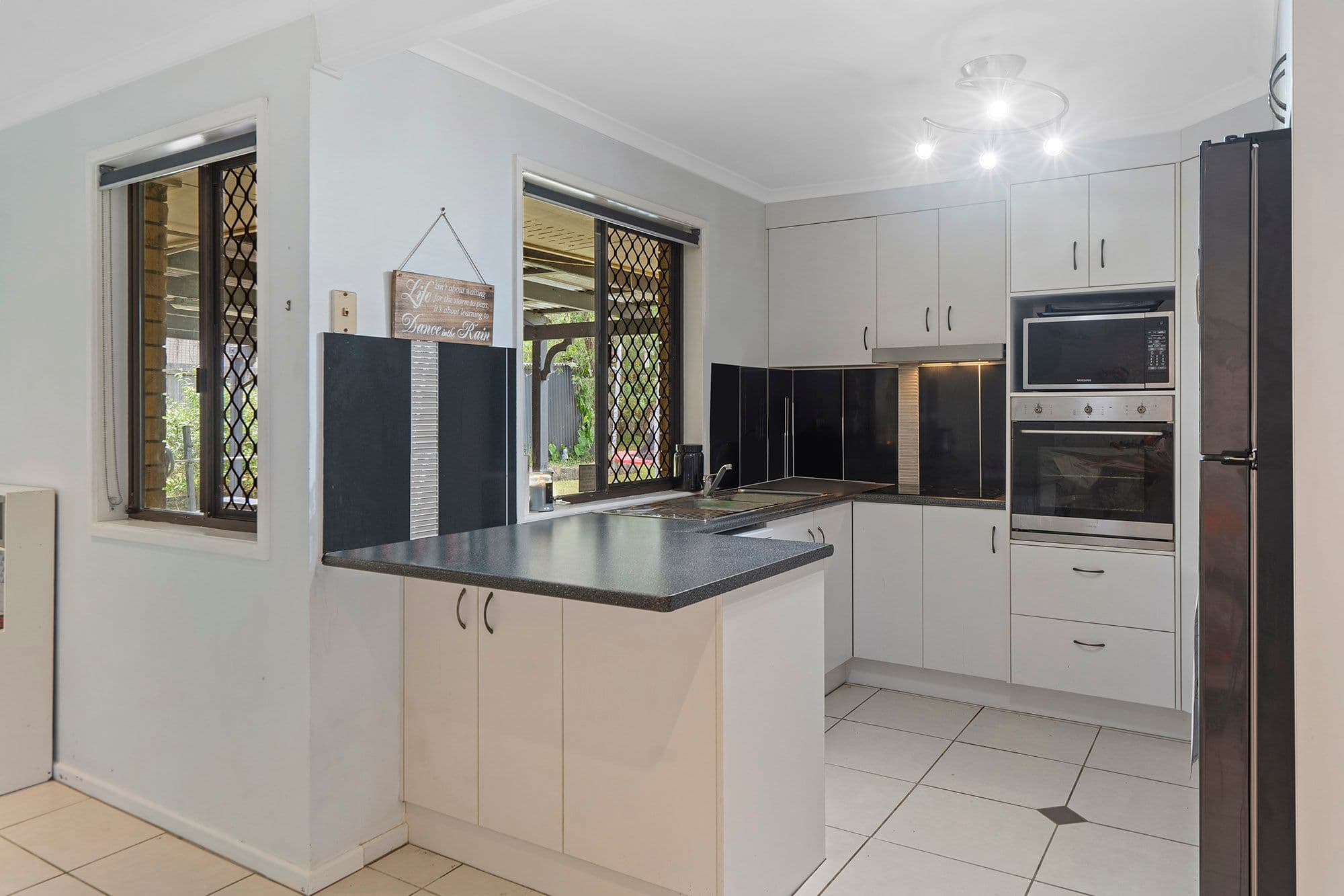 21 Timperley Court, Marsden QLD 4132, Marsden - Thumbnail 4