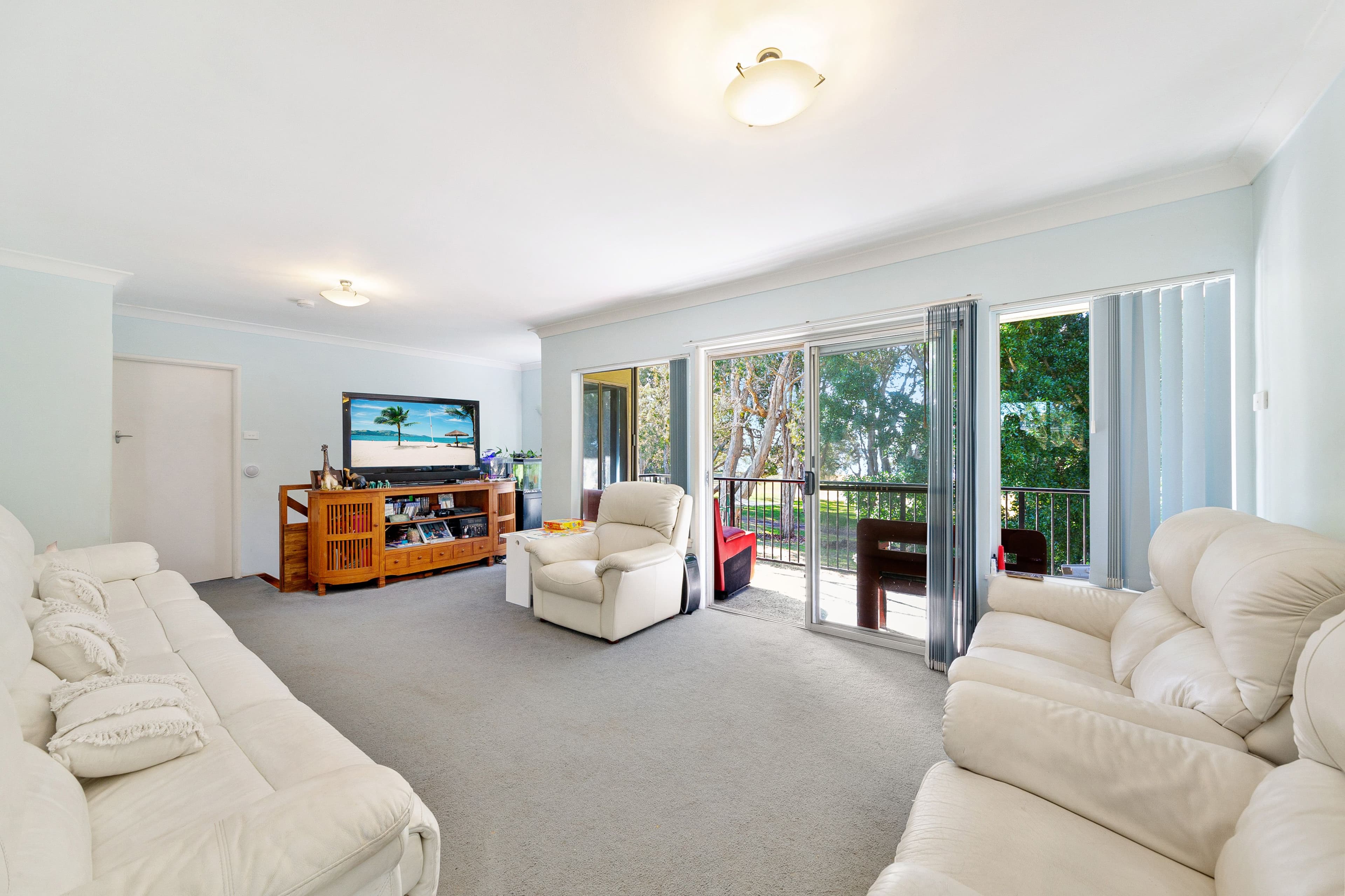 53 Natuna Avenue, Budgewoi NSW 2262, Budgewoi - Thumbnail 5