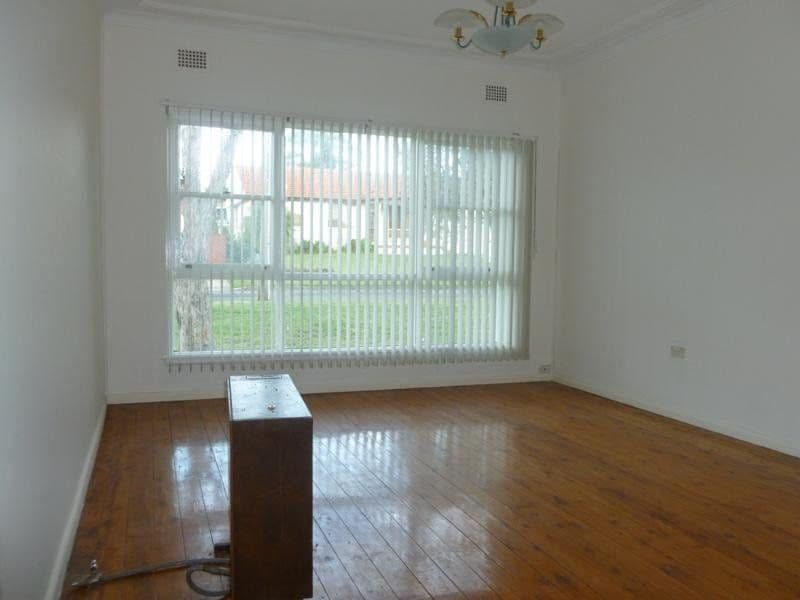 8 Barwon Street, Greystanes NSW 2145, Greystanes - Thumbnail 4