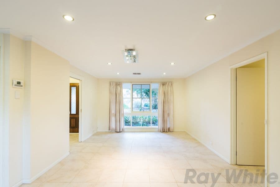 6 Iona Court, ABERFOYLE PARK SA 5159, Aberfoyle Park - Thumbnail 8