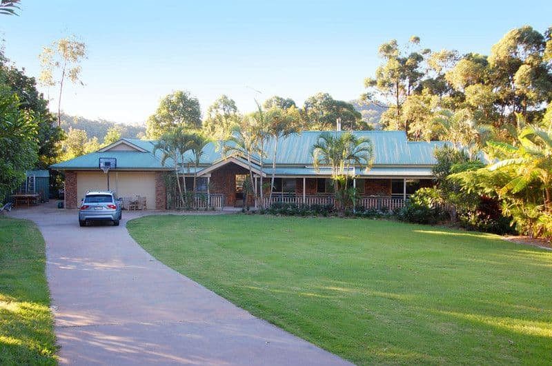 71 Aylesham Drive, BONOGIN QLD 4213, Bonogin - Thumbnail 2