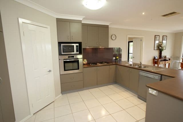 3 Wellington Avenue, TATTON NSW 2650, Tatton - Thumbnail 6