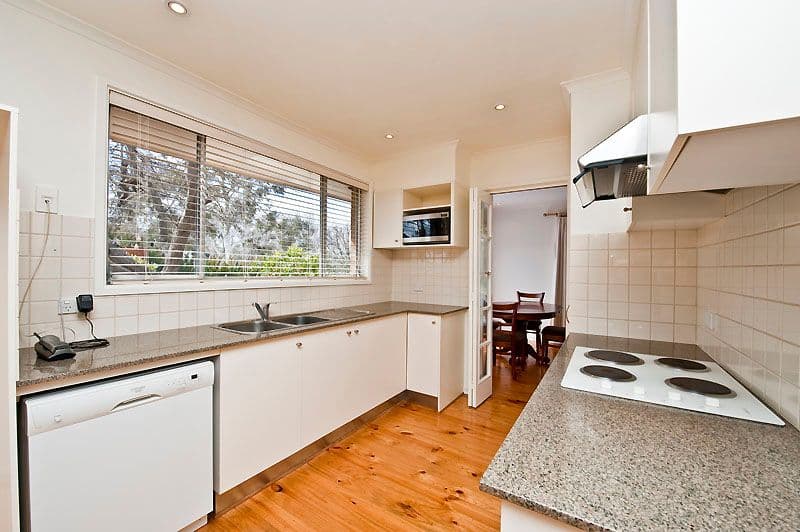 105 Beaurepaire Crescent, HOLT ACT 2615, Holt - Thumbnail 7