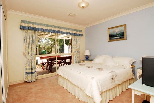 10 Eastbury Court, NARRE WARREN SOUTH VIC 3805, Narre Warren South - Thumbnail 7