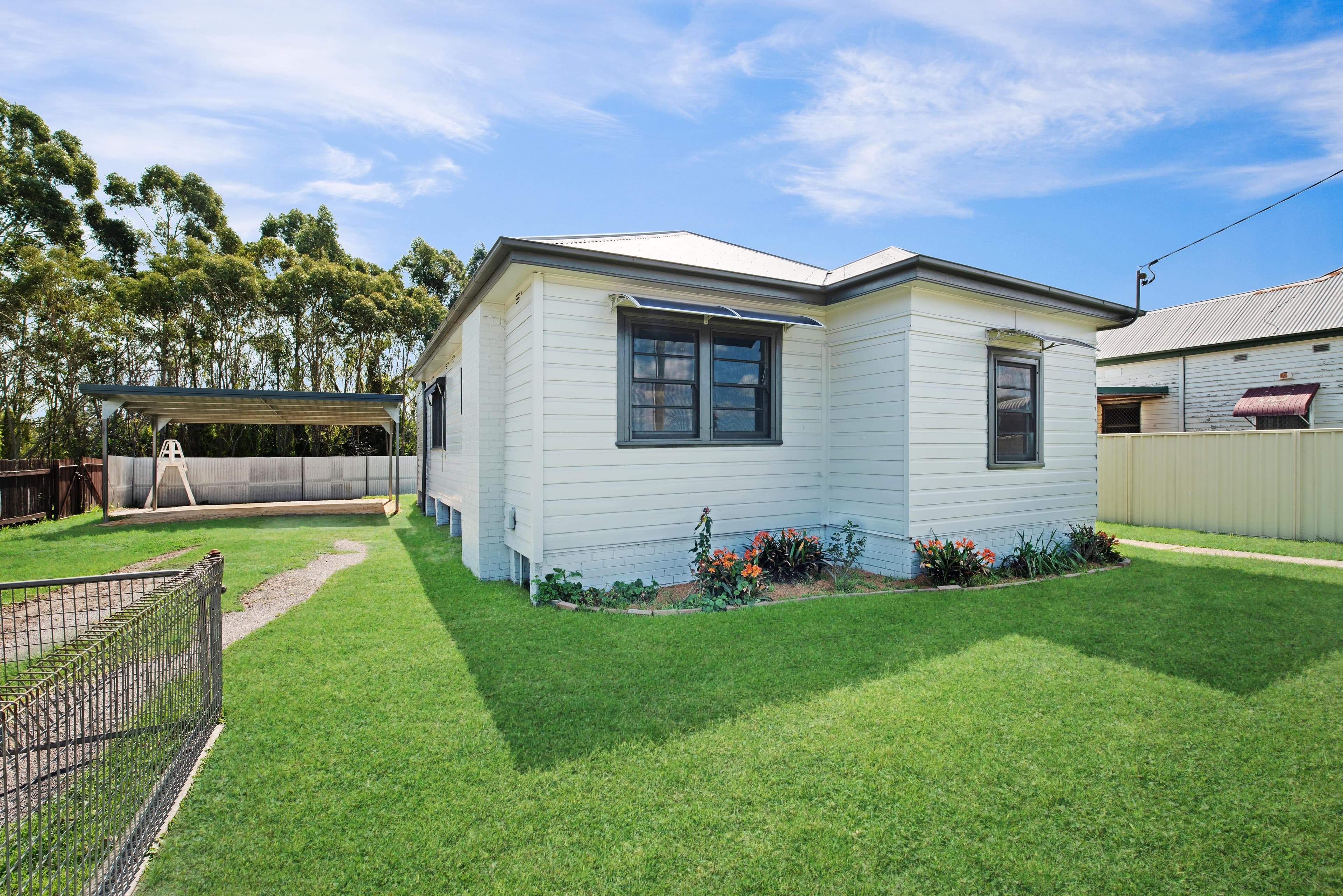 112 High Street, Maitland - Image 1