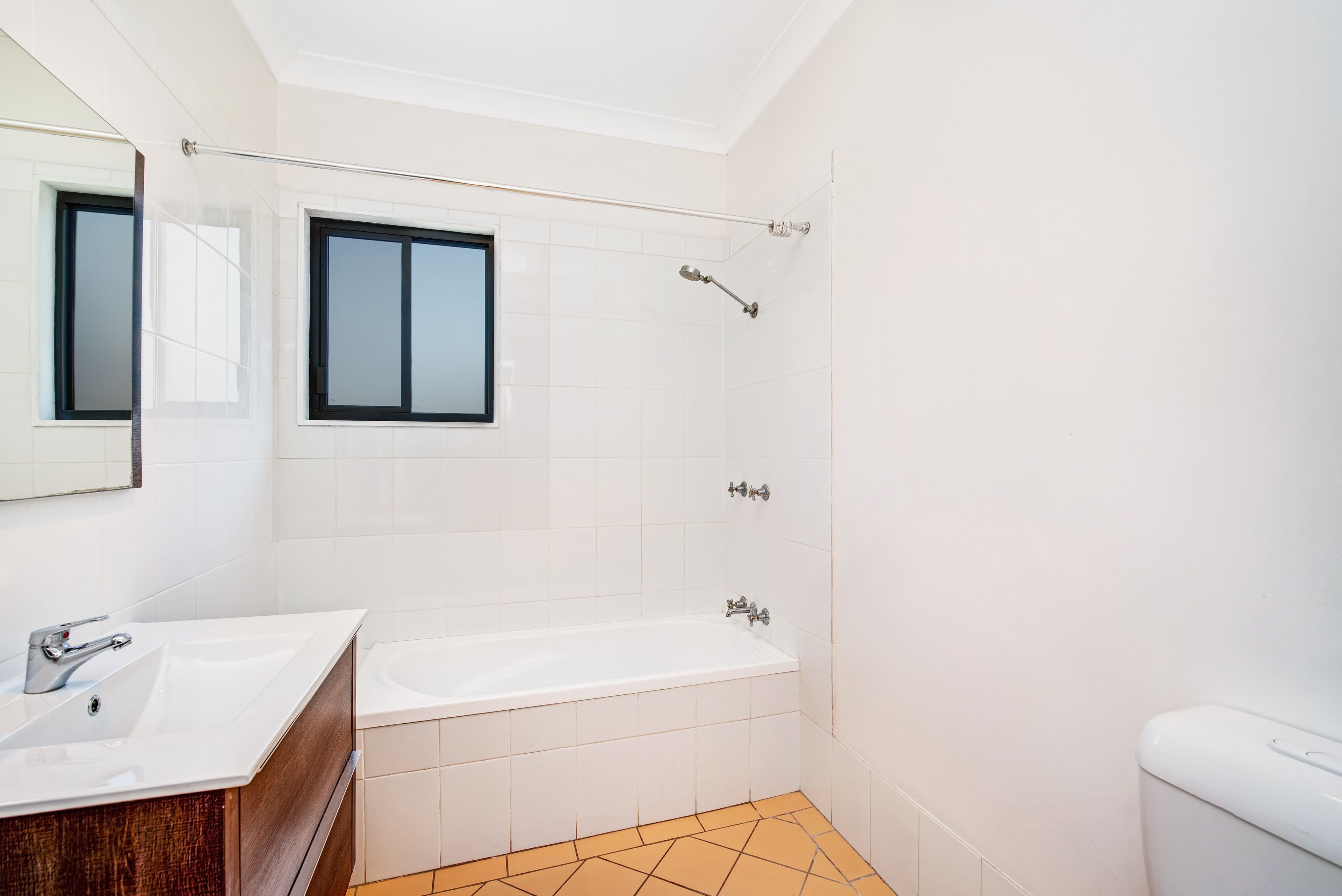 112 High Street, Maitland - Thumbnail 6