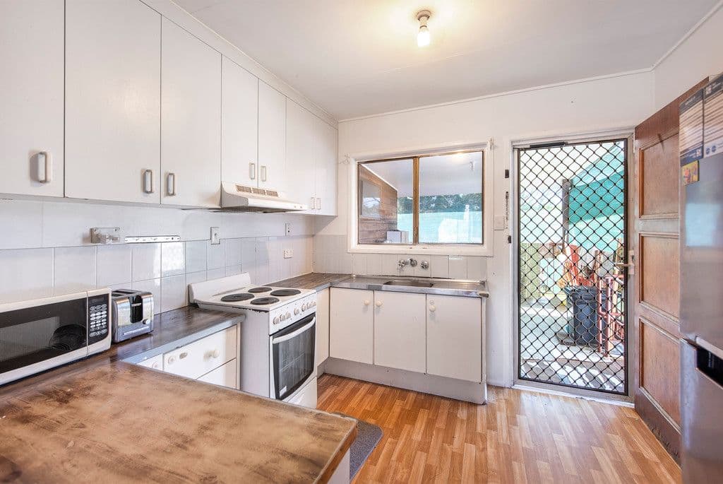 21 Orchid Street, Woodridge QLD 4114, Woodridge - Thumbnail 3
