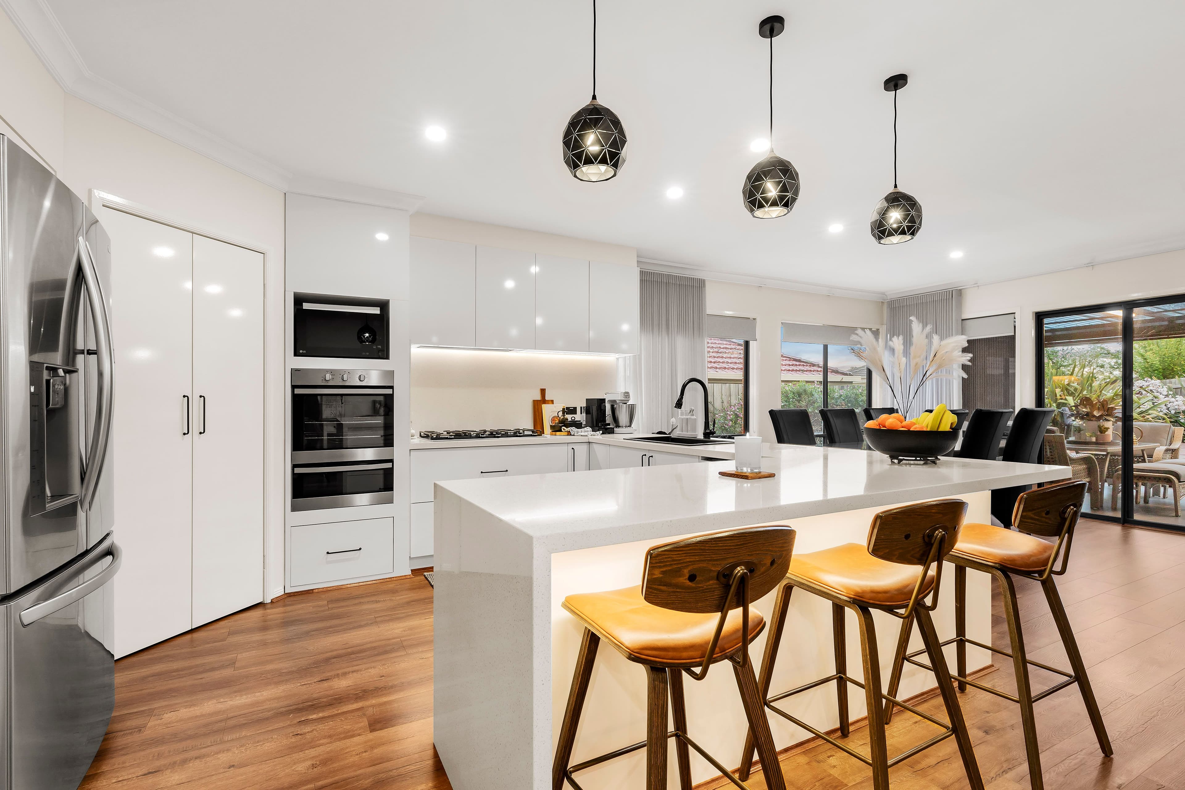 9 Diamonde Rise, South Morang VIC 3752, South Morang - Thumbnail 2