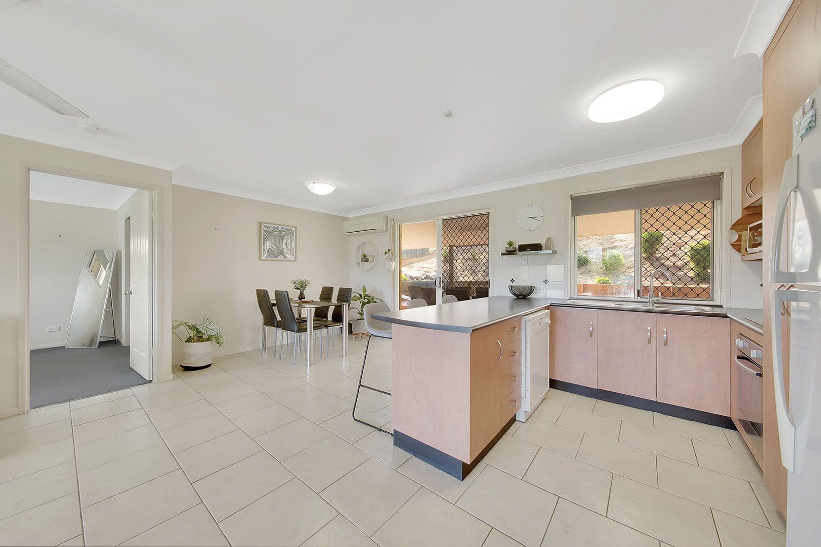 7 Hoskyn Court, Clinton QLD 4680, Clinton - Thumbnail 5