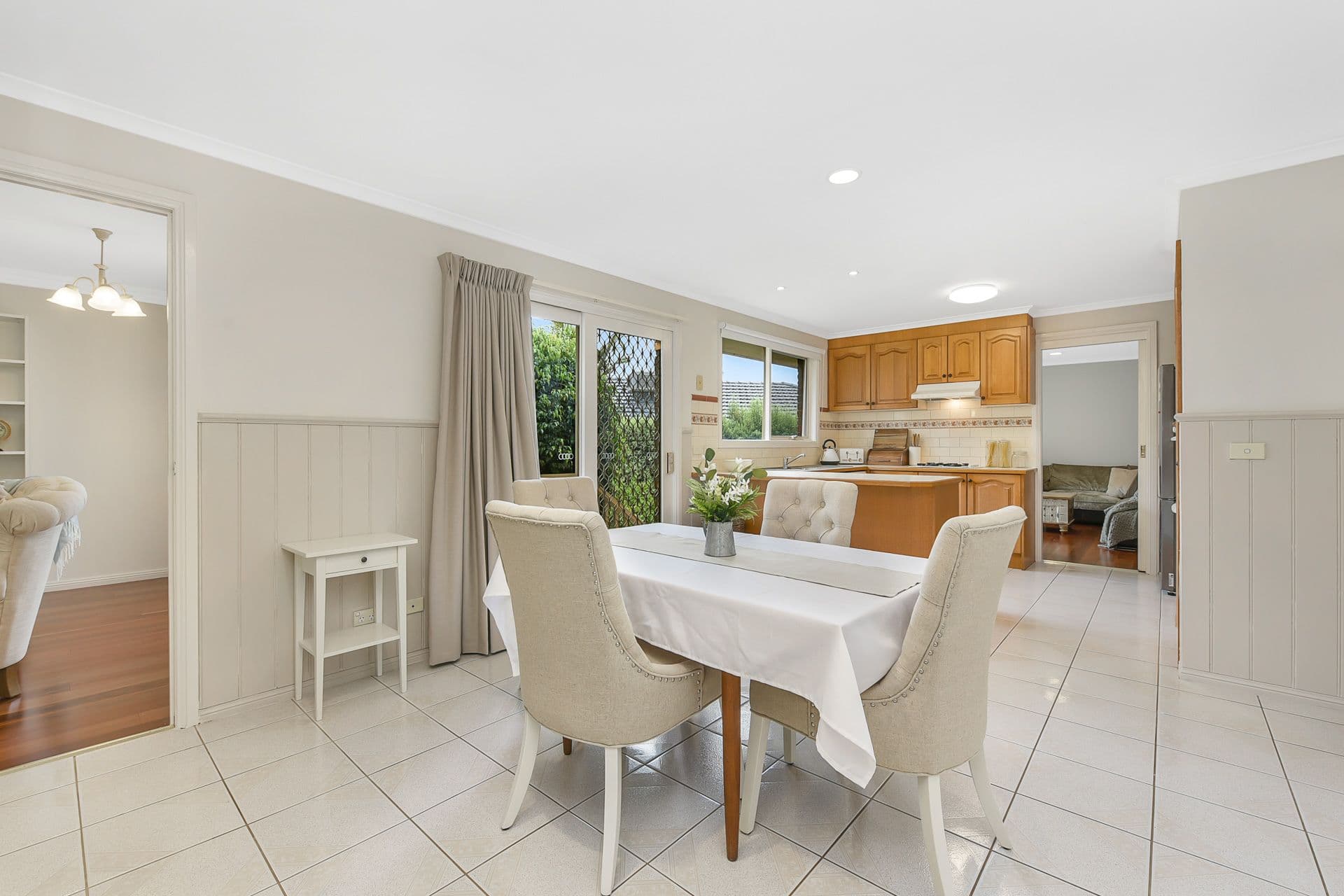 28 Jarryd Crescent, Berwick VIC 3806, Berwick - Thumbnail 5